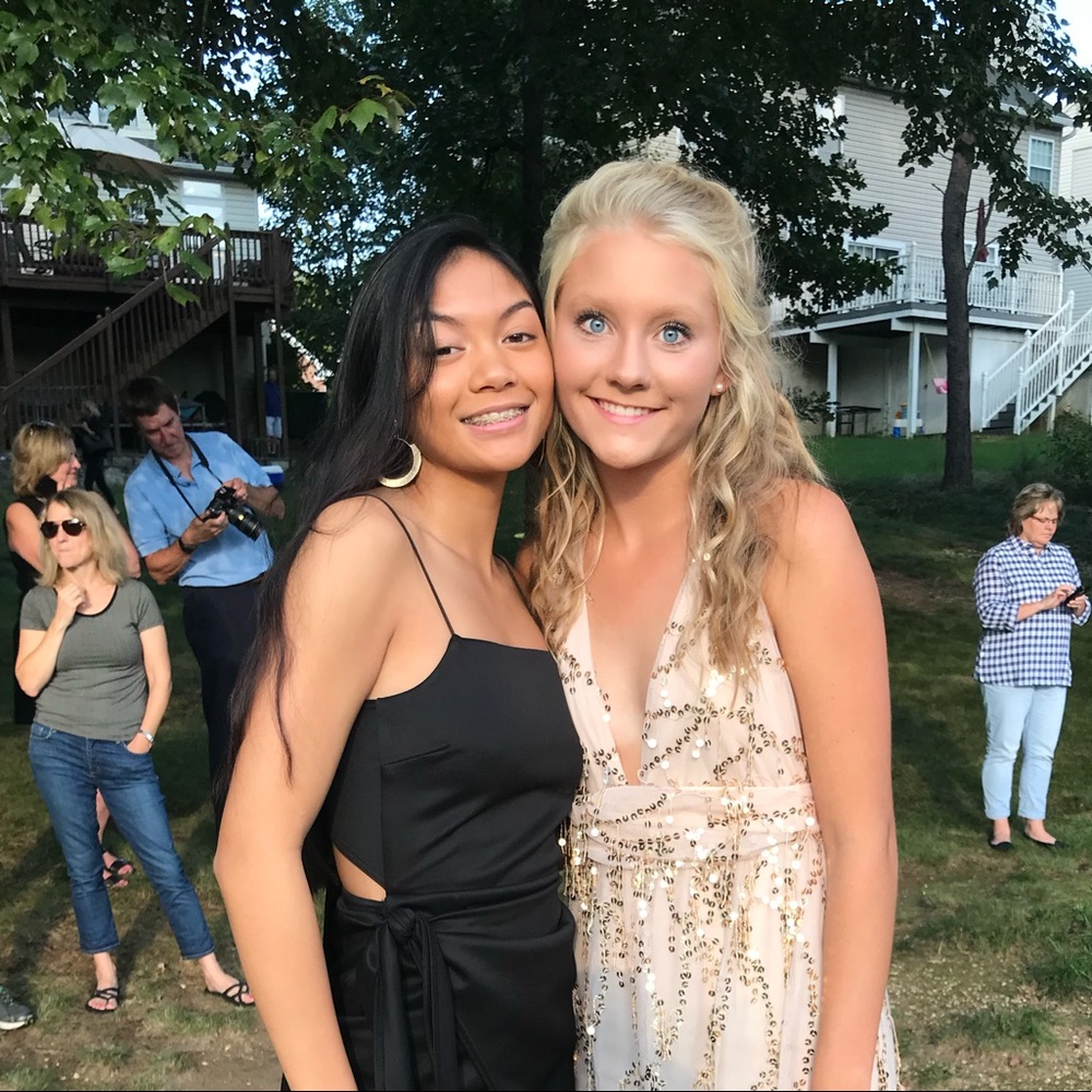 Meet your Posher, Shea